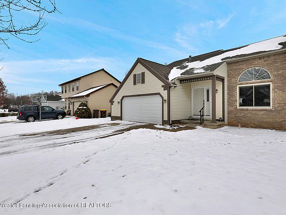 2nd image of 12805 Ontonagon Dr