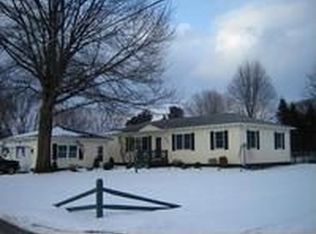 8632 Willow Dr, Rome, NY 13440