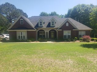 106 Haddington Park Ln, Dothan, AL 36305