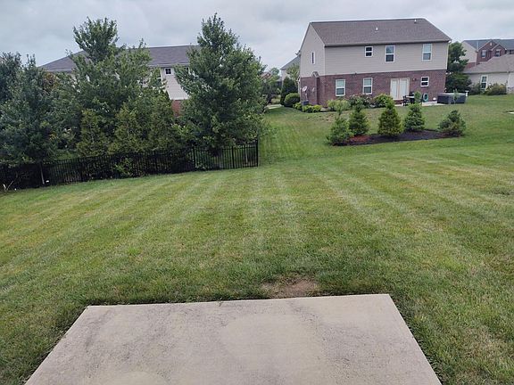 3rd image of 9041 Fort Henry Dr