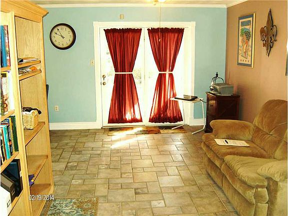 4th image of 1609 Neyrey Dr