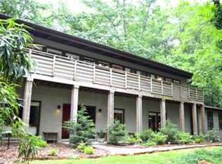 2500 Glendmere Pl, Vestavia, AL 35216