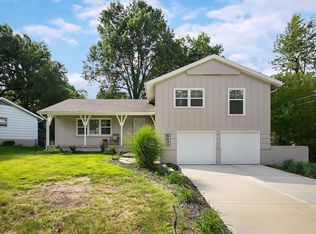 6209 W 85th Ter, Overland Park, KS 66207