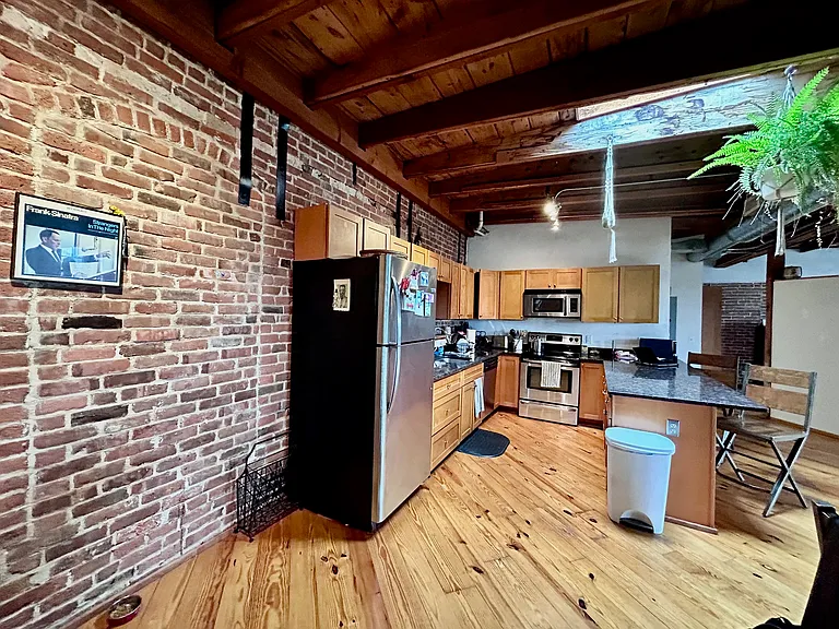 407 Pine St #304 — Photo 22