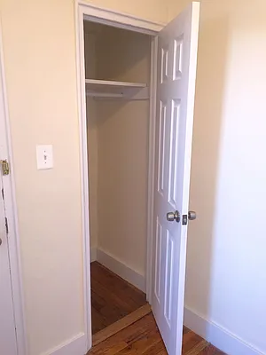 Rented by BRICK & GALO REALTY CORP | media 15