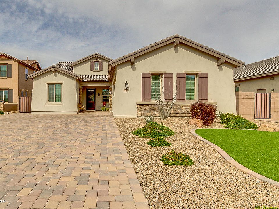 1st image of 370 E Torrey Pines Pl