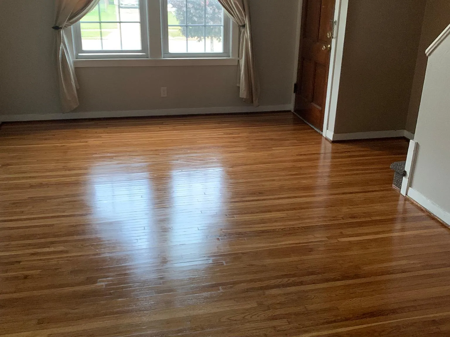 2 bed, 980 sqft, $1,325 — Photo 1