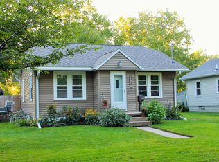 1019 Evergreen Ave, Waterloo, IA 50701