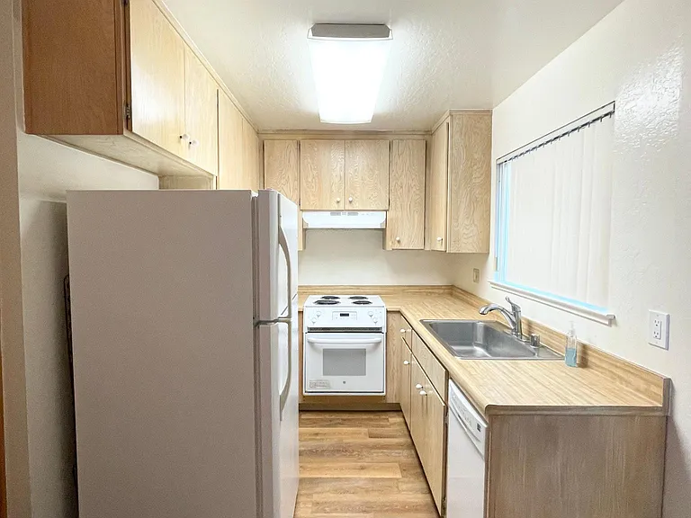 1812 Park Ave #2 — Photo 10