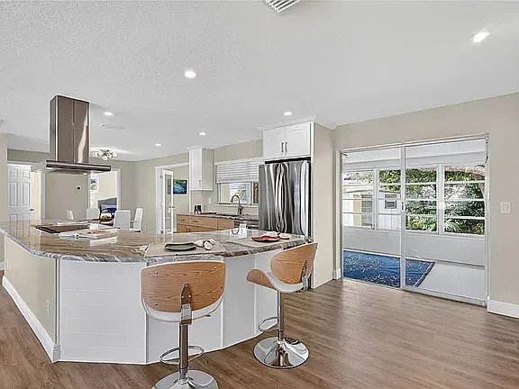 14005 Leeward Dr — Photo 6