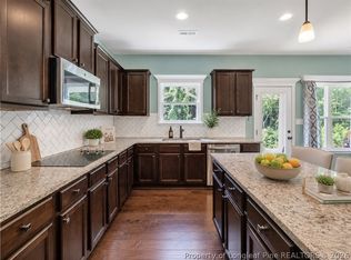 6132 Shannon Woods Way, Hope Mills, NC 28348