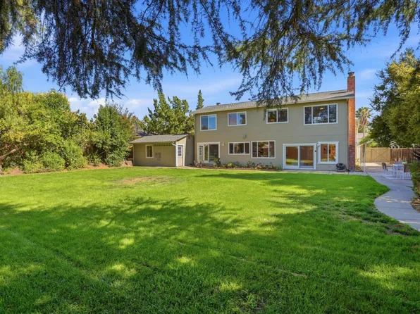 560 Tawny Dr, Pleasanton, CA 94566