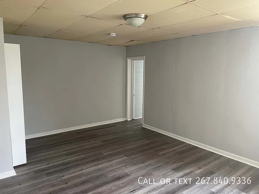 132 North King Street - Commercial Unit — Photo 2