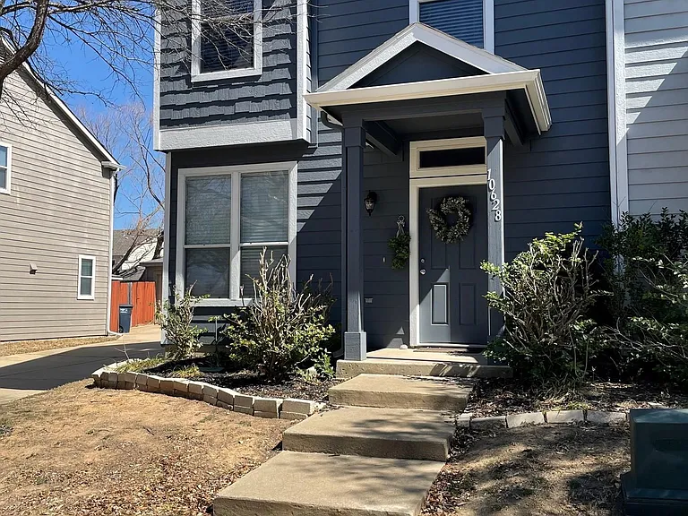 10628 Traymore Dr — Photo 1