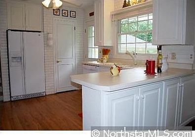 2nd image of 2224 Southwood Dr