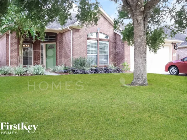1118 Chase Park Dr, Bacliff, TX 77518