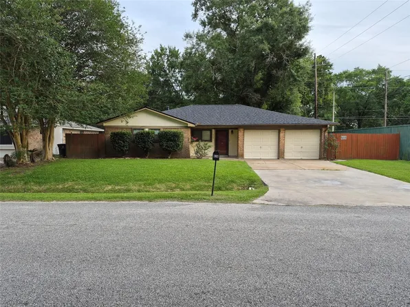 638 Cherry Valley Dr, Huffman, TX 77336