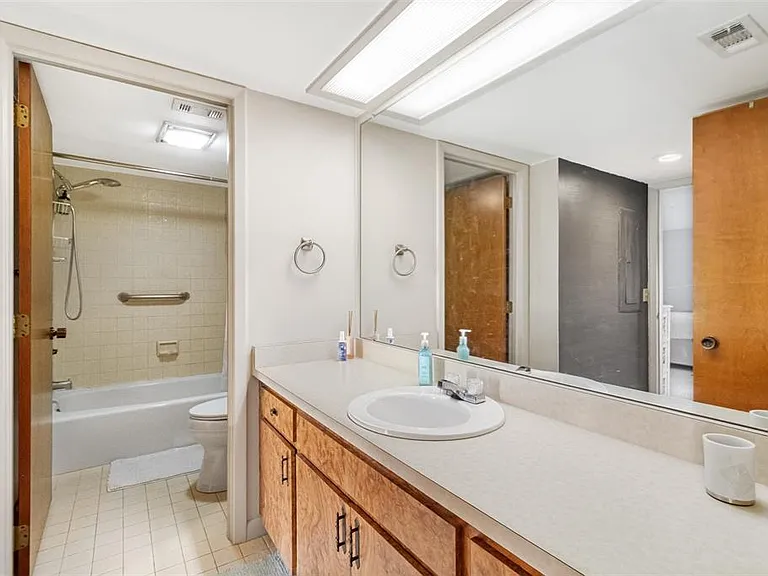 29300 Bay Hollow Dr #3250 — Photo 14