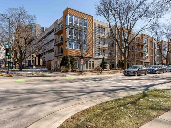 15 South Broom Street #402, Madison, WI 53703
