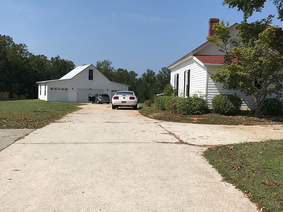 1st image of 387 Upchurch Rd