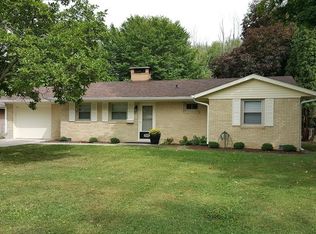202 S Coventry Dr, Anderson, IN 46012
