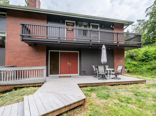 27828 Gibralter Loop, Eugene, OR 97405