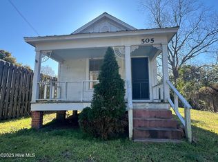 505 Telfair St, Washington, NC 27889
