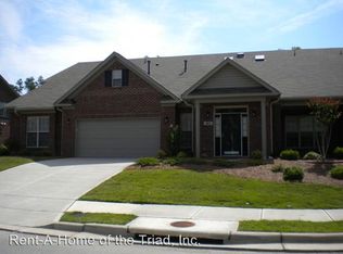 863 Jarman Dr, Jamestown, NC 27282