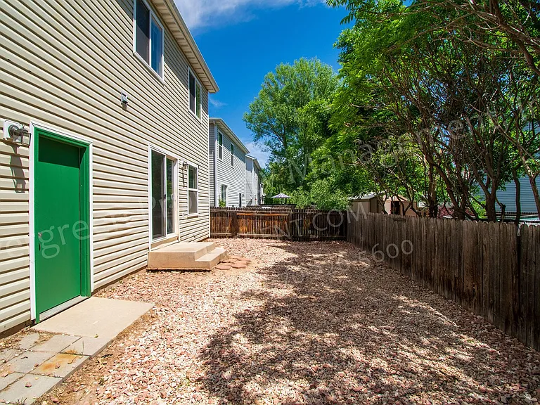 3326 Warren Farm Dr — Photo 34