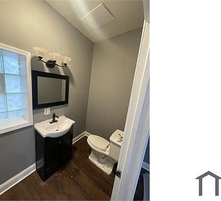 5th image of 6943 S Eberhart Ave