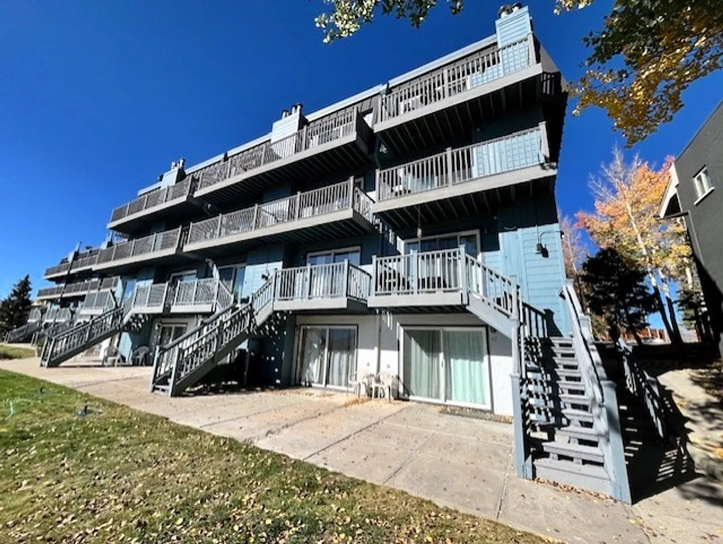 Winter Seasonal Rental- Summit Yacht Club 37 — Photo 3
