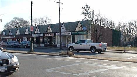 4th image of 24822 Jericho Tpke