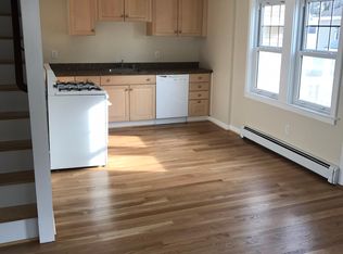 253 Sutton St, North Andover, MA 01845