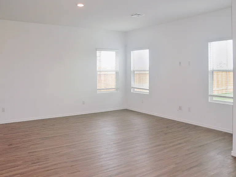 136 Canley Loop — Photo 8