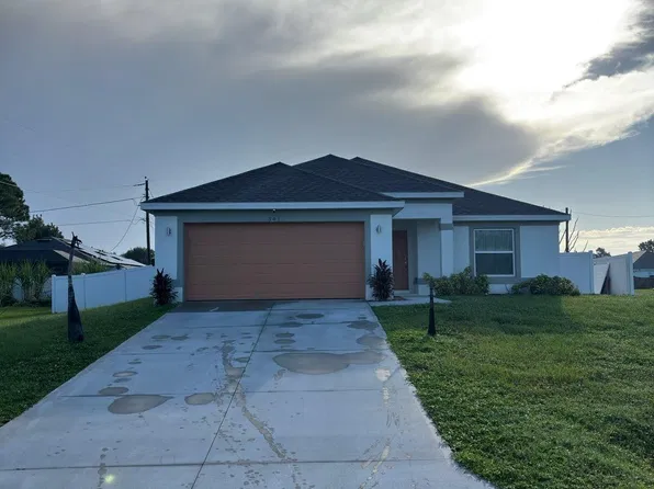 341 De Castro Ave SE, Palm Bay, FL 32909