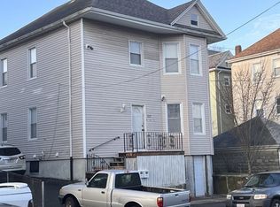 217 Belleville Rd, New Bedford, MA 02745