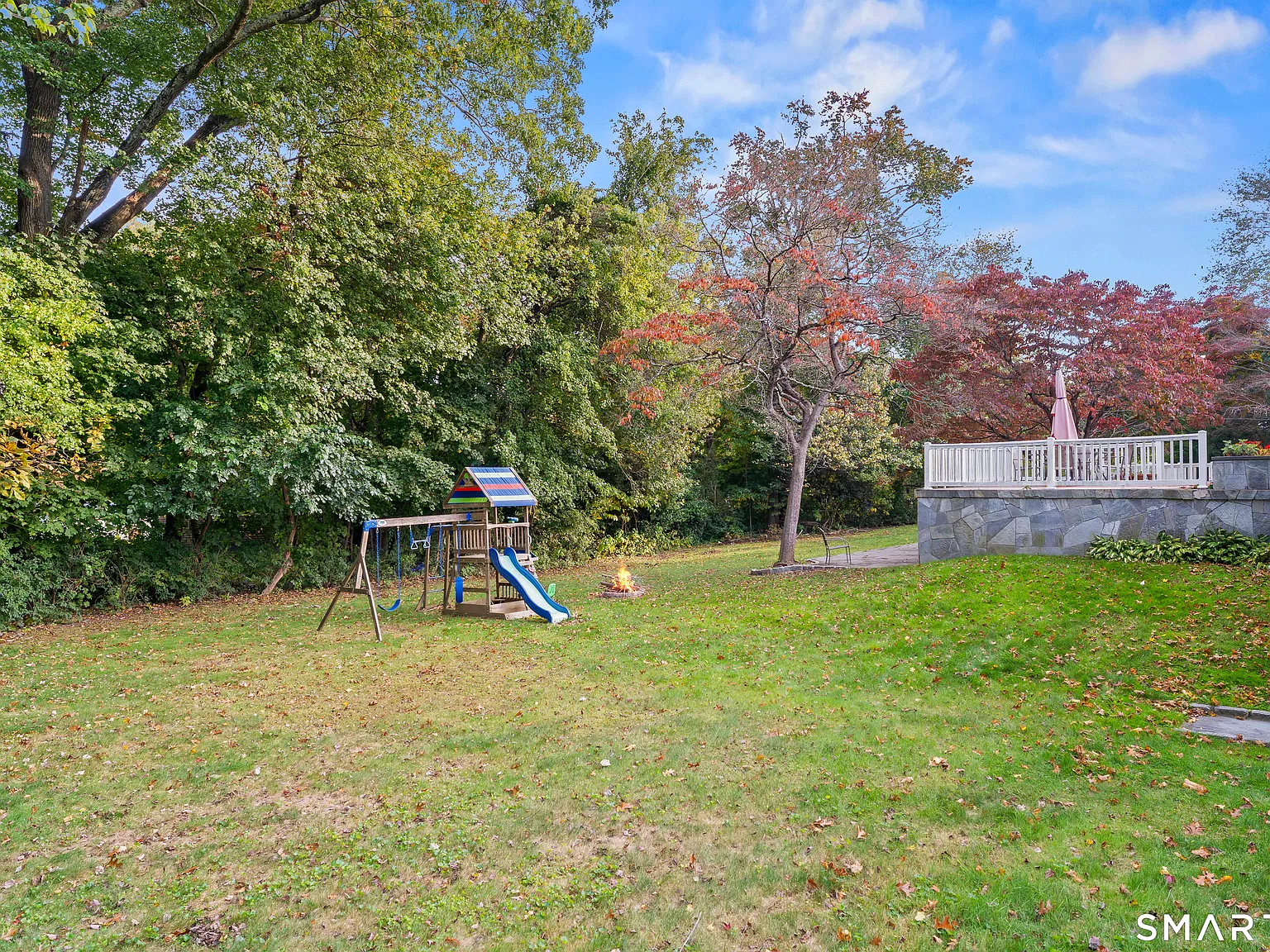3 bed, 1.0 bath, 1614 sqft, $3,500 — Photo 3