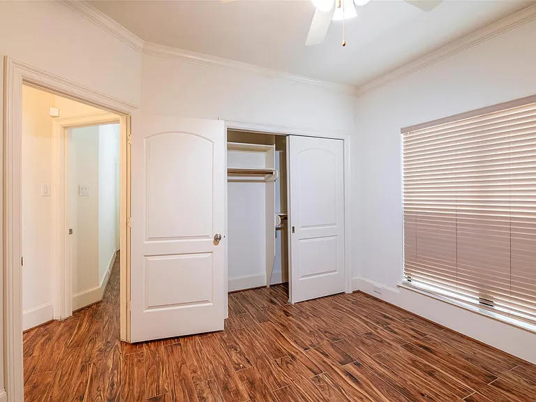 4233 Childress St — Photo 36