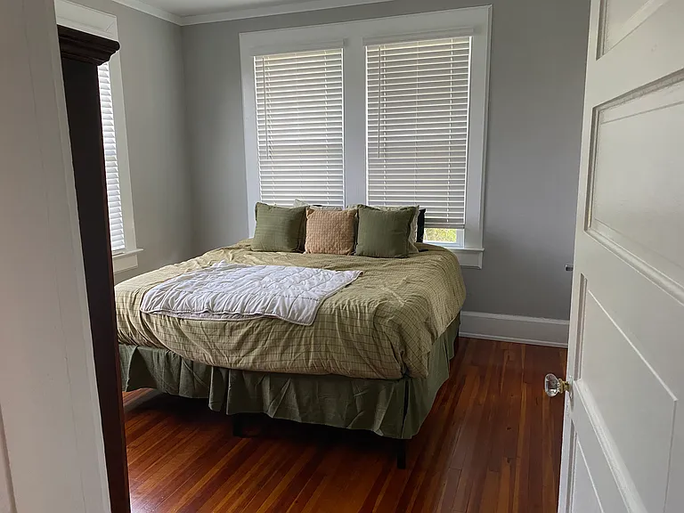 211 Shuler St — Photo 25