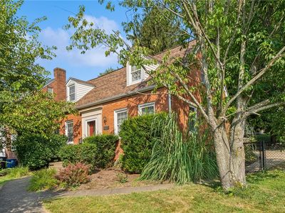 823 Irwin Dr, Pittsburgh, PA, 15236