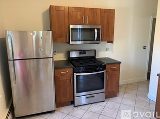 113 Cove Rd #1, Stamford, CT 06902