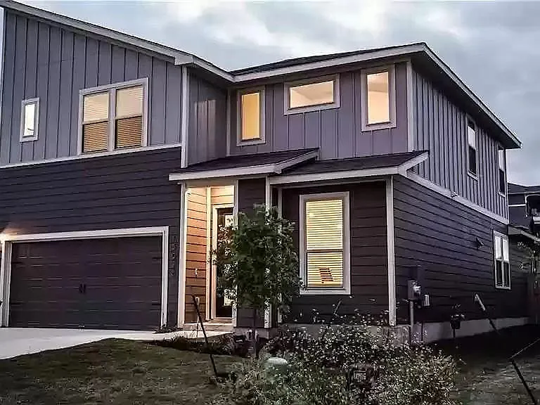 15928 Cadoz Dr — Photo 1