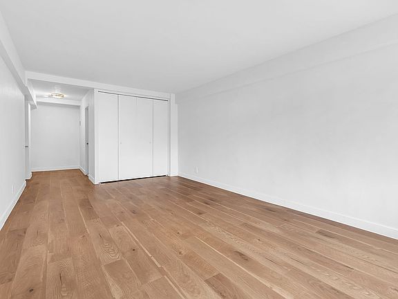 4th image of 310 W 56th St APT 7H