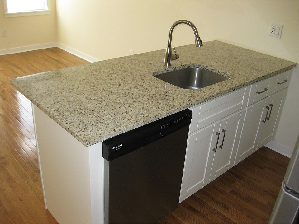 1st image of 806 N 19th St APT 1