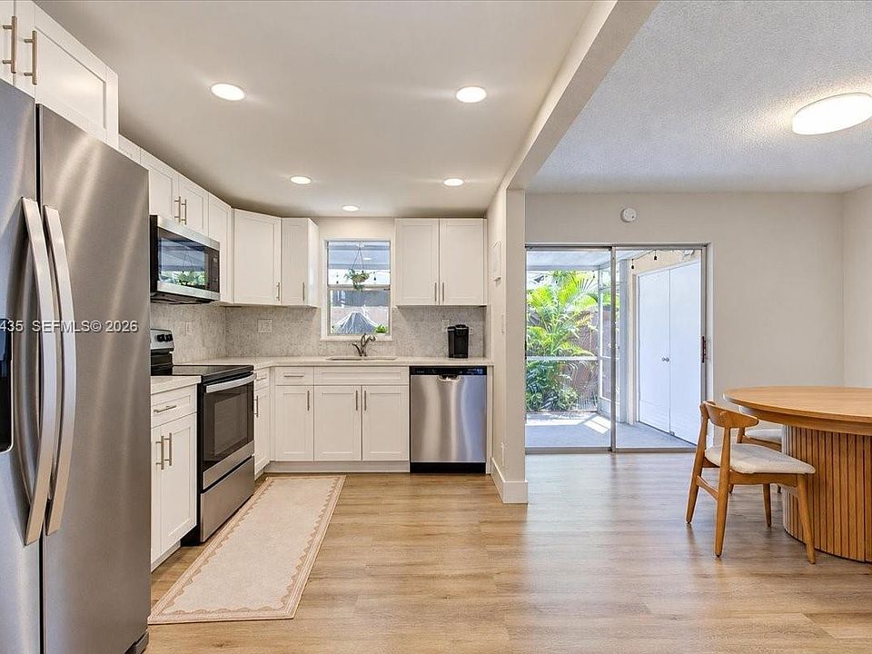 1st image of 6526 SW 41st St