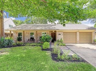 1507 Mapleton Dr, Houston, TX 77043
