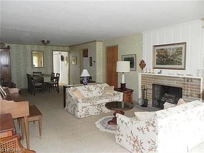 2nd image of 3413 Rocky River Dr