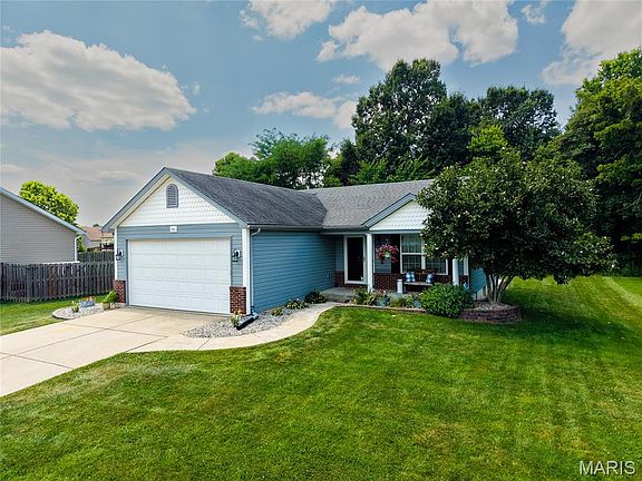 3rd image of 143 Trotters Creek Ln