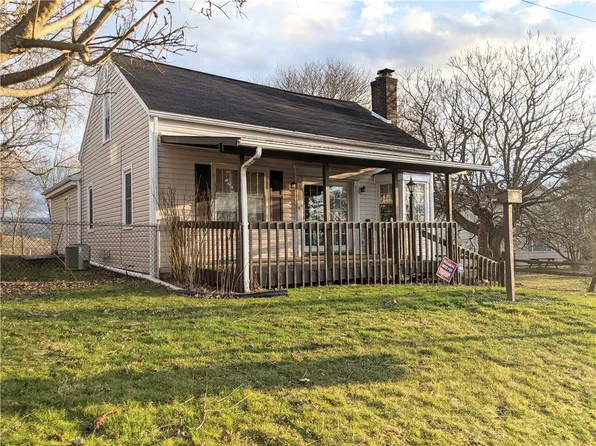 300 Narrows Rd, Connellsville, PA 15425