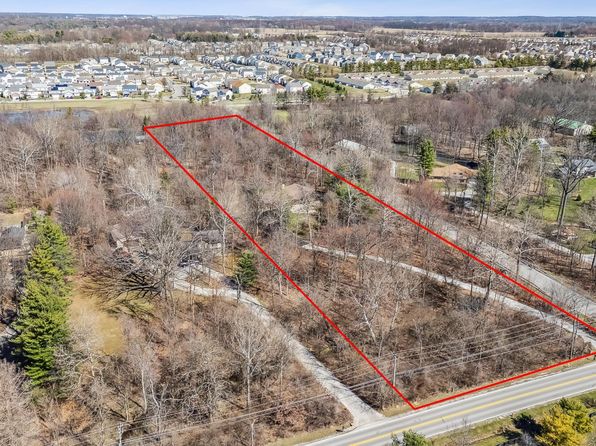 8136 Kennedy Rd, Blacklick, OH 43004